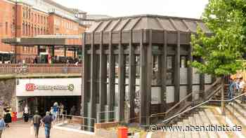 Nach Alkoholexzess – 44-Jähriger liegt reglos am Bahnhof Altona