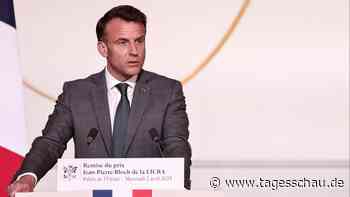 Liveblog zu neuen US-Zöllen: ++ Macron kritisiert "brutale" US-Zollpolitik ++