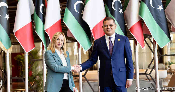 Libia, Tripoli sospende l’attività di Unhcr e ong: “Minano la sovranità e alterano l’equilibrio demografico”