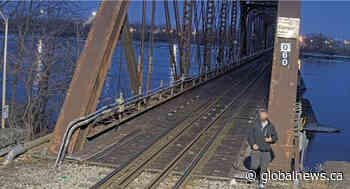 Cuban national arrested after attempting run across Ontario bridge: RCMP