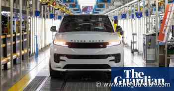 More than 1m cars sold in UK each year too big to fit typical parking space