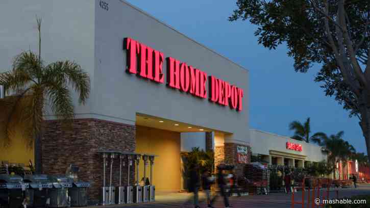 No, Home Depot is not charging for parking
