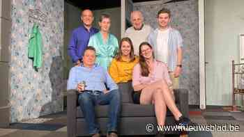 Mechelse toneelvereniging Ik Dien brengt nieuwe klucht op de planken: “Met alles erop en eraan”