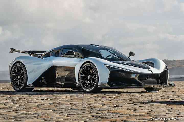 Dit is de sterkste V12 die ooit in een straatauto wordt gehangen