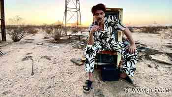 DJ Koze mit "Music Can Hear Us": "Jetzt ergibt 'Vamos a la Playa' plötzlich Sinn"