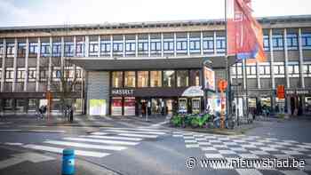 Hasselts schepen Dewael bijzonder boos dat NMBS “geen geld” heeft voor renovatie station: “Wij vragen geen station zoals Bergen”