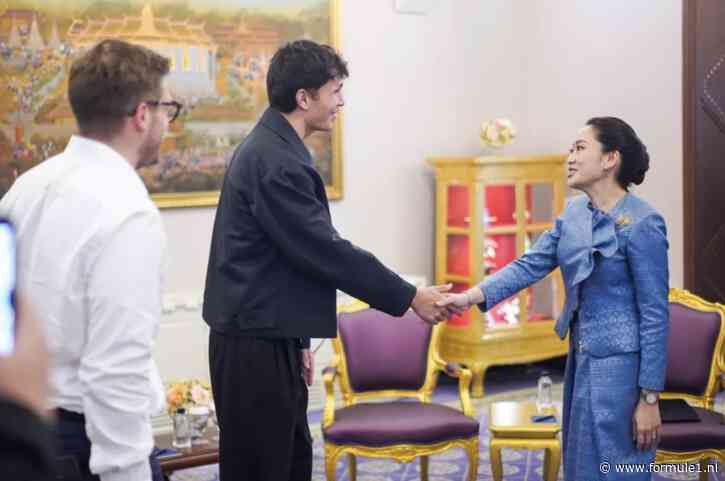 Albon ontsnapt aan krachtige aardbeving tijdens bezoek aan minister-president over F1-race in Bangkok: ‘Het was net als DEFCON 3’