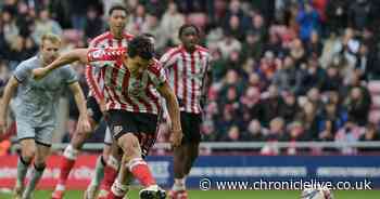 Regis Le Bris reveals Sunderland penalty taker clear-the-air talks amid Romaine Mundle emotions