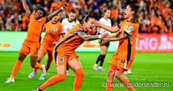 Oranje Leeuwinnen te sterk voor Oostenrijk, mooie avond voor Victoria Pelova en Sherida Spitse in Almelo