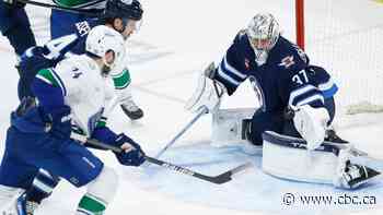 As MVP buzz builds, Hellebuyck says his main focus is backstopping Jets to a Stanley Cup