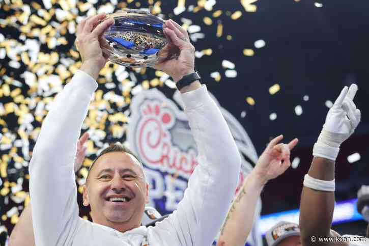 Loreal, Steve Sarkisian announce birth of son via social media