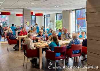 Jong en oud vieren samen Pannenkoekendag in Westenholte
