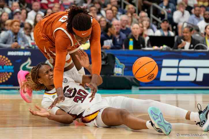 Bad quarter bites Texas Longhorns again, South Carolina moves to national title game 74-57