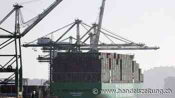 Trumps universelle Zehn-Prozent-Zölle treten in Kraft