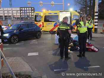 Fietser gewond na aanrijding op kruispunt