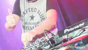 Draai jij dit jaar plaatjes op jaarmarkt van Wilrijk? District organiseert dj-contest tijdens rommelmarkt in Valaarwijk