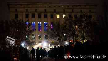 Techno-Clubs: Wer darf rein und wer nicht?