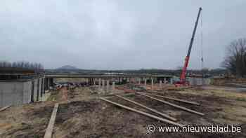 N76 deels afgesloten in Opglabbeek door betonstort voor ecovallei