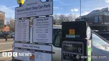 Rise in town parking charges approved by council