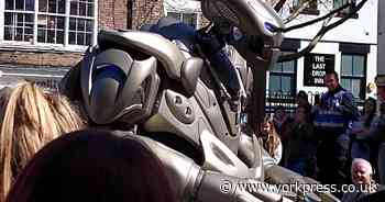 Giant robot thrills crowds in York city centre