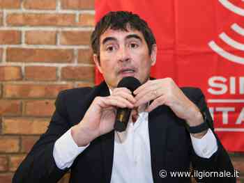 "Vendi la Tesla". L'urlo contro Fratoianni al corteo del M5S