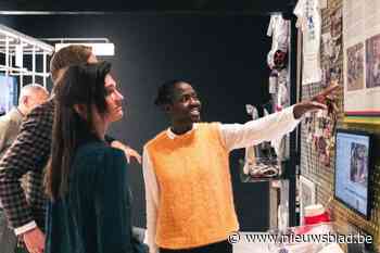 Niemand wist dat ze in Senegal een wielerkampioene was, nu heeft Sabelle dankzij de Droomfabriek eigen expo en Belgisch record op haar naam