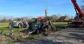 Voll beladener Güllewagen mit 25.000 Litern in Struvenhütten umgekippt