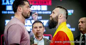 LIVE Glory 99 | Jamal Ben Saddik betreedt de ring, Brian Douwes compleet kansloos tegen publiekslieveling