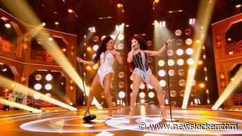 Envy Peru en Armani geven speciale performance van ‘River Deep - Mountain High’