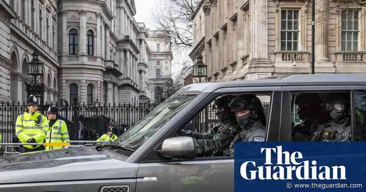 UK police chiefs draw up plans for national counter-terrorism force