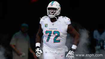 Dolphins OL Armstead, 33, announces retirement