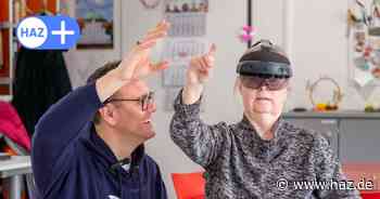 Hannover-Kleefeld: Pflegeheim testet virtuelle Delfintherapie mit Hologramm D3LFY