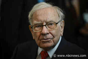 Buffett denies rumors after Trump shares wild claim that investor backs president crashing market