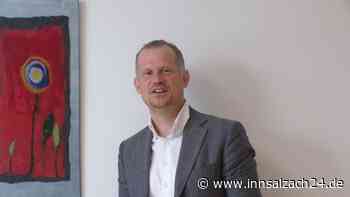 Mit dem Fahrrad, per Bahn, zu Fuß – Raphael Bablicks Weg an die Spitze des BSZ Mühldorf