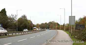 Readers' concerns over street light switch-off trial on two main roads in East Yorkshire