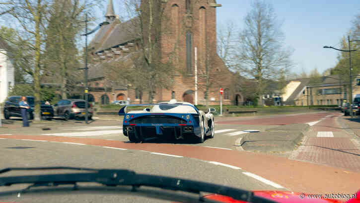 Uniek: een Maserati MC12 op de openbare weg in Nederland!