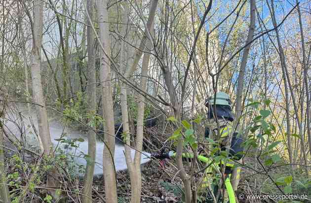 FW-EN: Vier Einsätze für die Feuerwehr am Wochenende - Brandausbreitung auf Einfamilienhaus an der Friedhofstraße verhindert - Brand im Hang am Beethovenweg