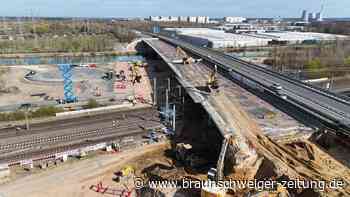 Bildergalerie: Der Abriss der Wolfsburger Betonkrebs-Brücke