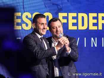 Vannacci prende la tessera della Lega: "Avanti insieme"