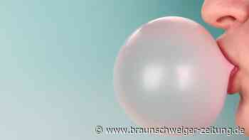 Kaugummi als versteckte Plastikquelle? Studie überrascht