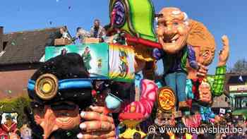 Prinsessen van Kotem strooien 263 bananendozen aan snoepgoed uit