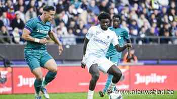 LIVE. Racing Genk aan het commando in begin tweede helft, Anderlecht laat het gebeuren