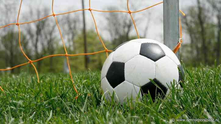 Voetbalteam verlaat het veld na racistische opmerking: 'Diep kwetsend'