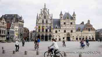 Dieven bestelen wandelaar van zijn gsm