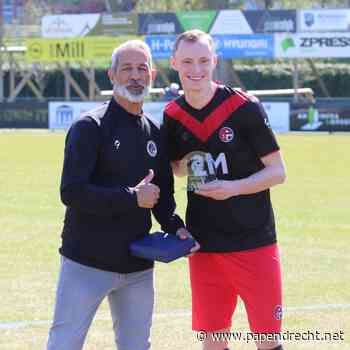 Rick Molenaar 100 keer voor Papendrecht