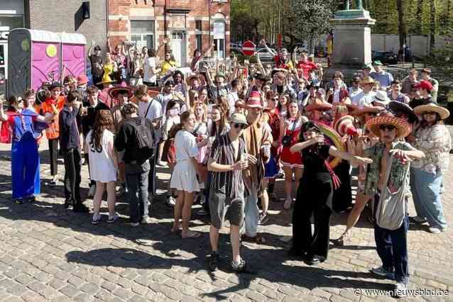Vrijwilligers van jeugdverenigingen vieren de lente met bedankingsoptocht