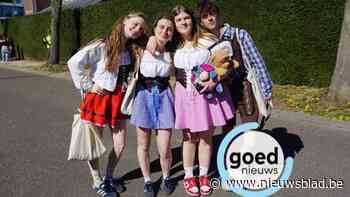 Prinses Dolores I leidt 68ste stoet door de straten van Halen