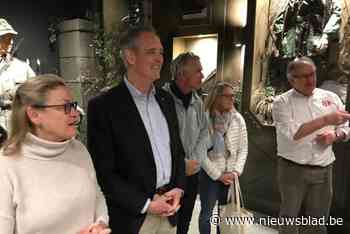 Amerikaanse diplomaat en kleindochter van bevrijder op bezoek in For Freedom Museum