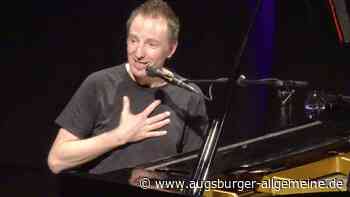 Früher „Die Füenf“, heute solo – aber immer mit viel Witz in den Songs