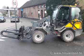 Onderaannemer ontkent dat hij met kniklader aan de haal ging op werf: “Geen enkel motief”